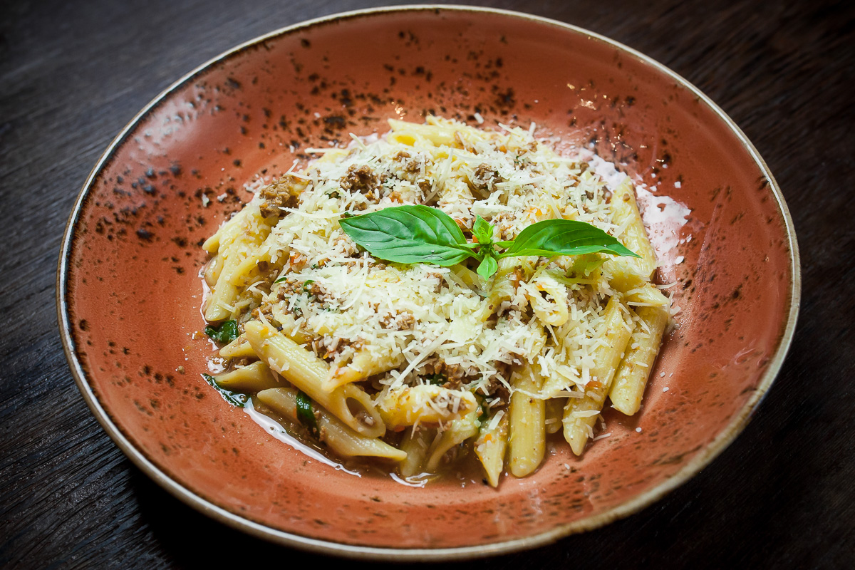 Пенне с мясным рагу